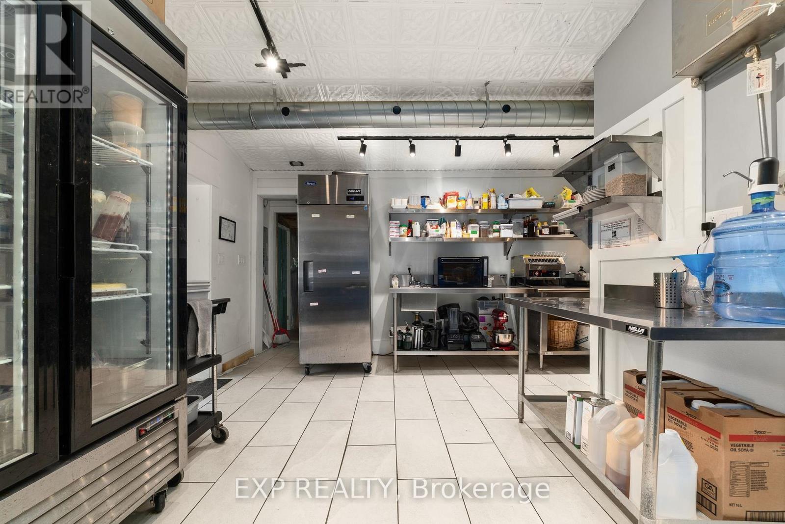 1768 County Rd 17 Road, Prince Edward County, Ontario  K0K 2P0 - Photo 23 - X12417531