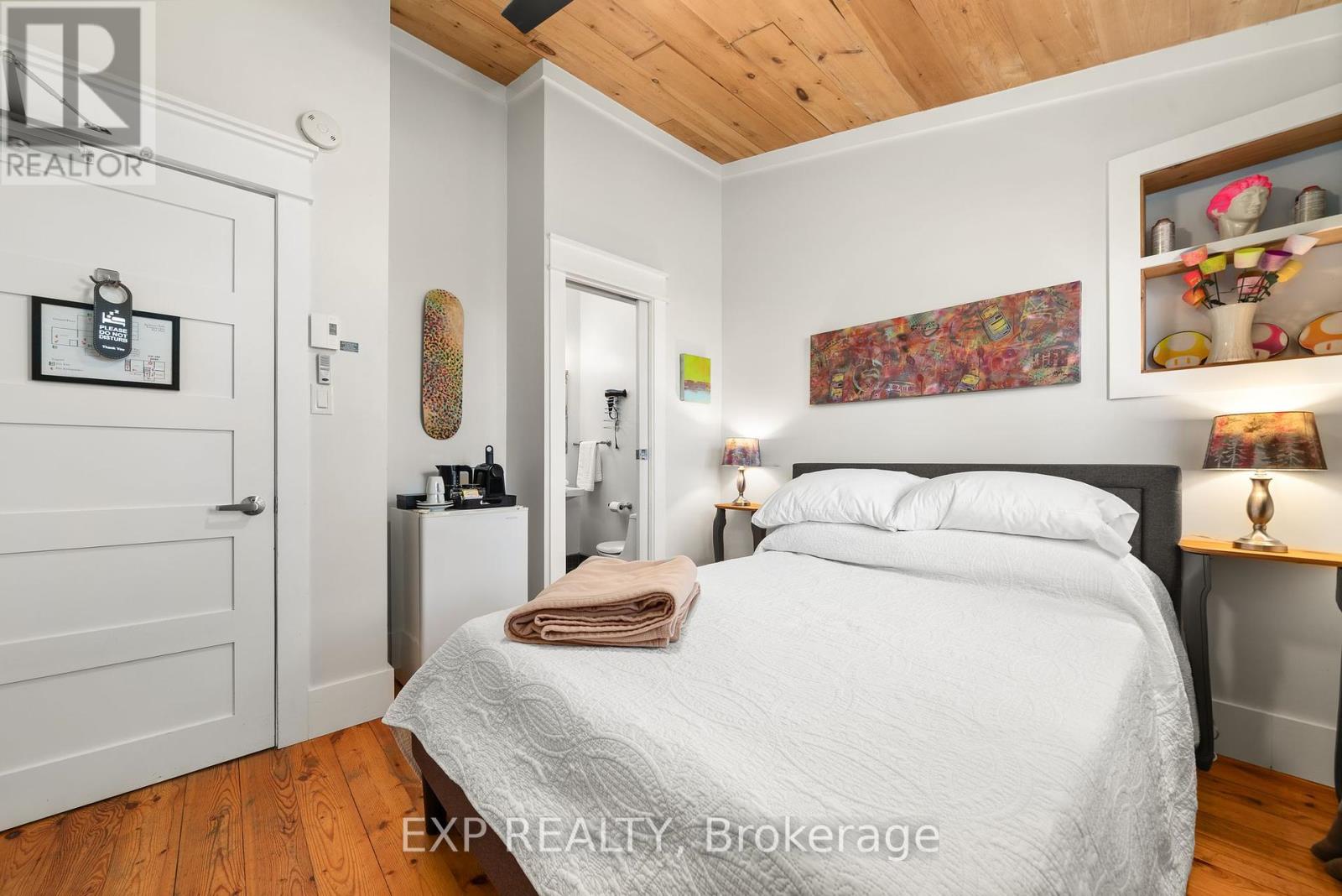 1768 County Rd 17 Road, Prince Edward County, Ontario  K0K 2P0 - Photo 40 - X12417531
