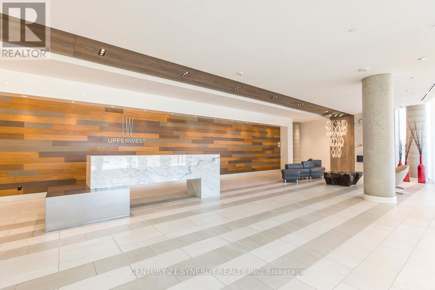901 - 485 Richmond Road, Ottawa, Ontario  K2A 3W9 - Photo 2 - X12417550