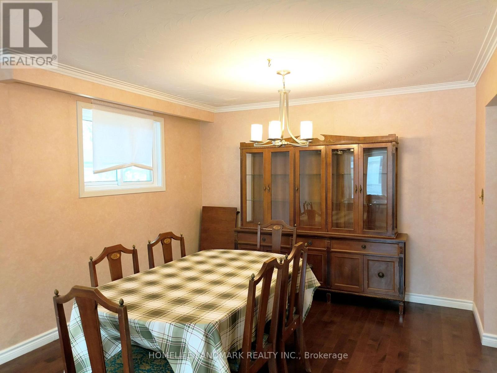165 Fred Varley Drive, Markham, Ontario  L3R 1T6 - Photo 4 - N12417548