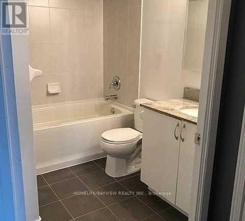 813 - 73 King William Crescent, Richmond Hill, Ontario  L4B 0C2 - Photo 6 - N12417552