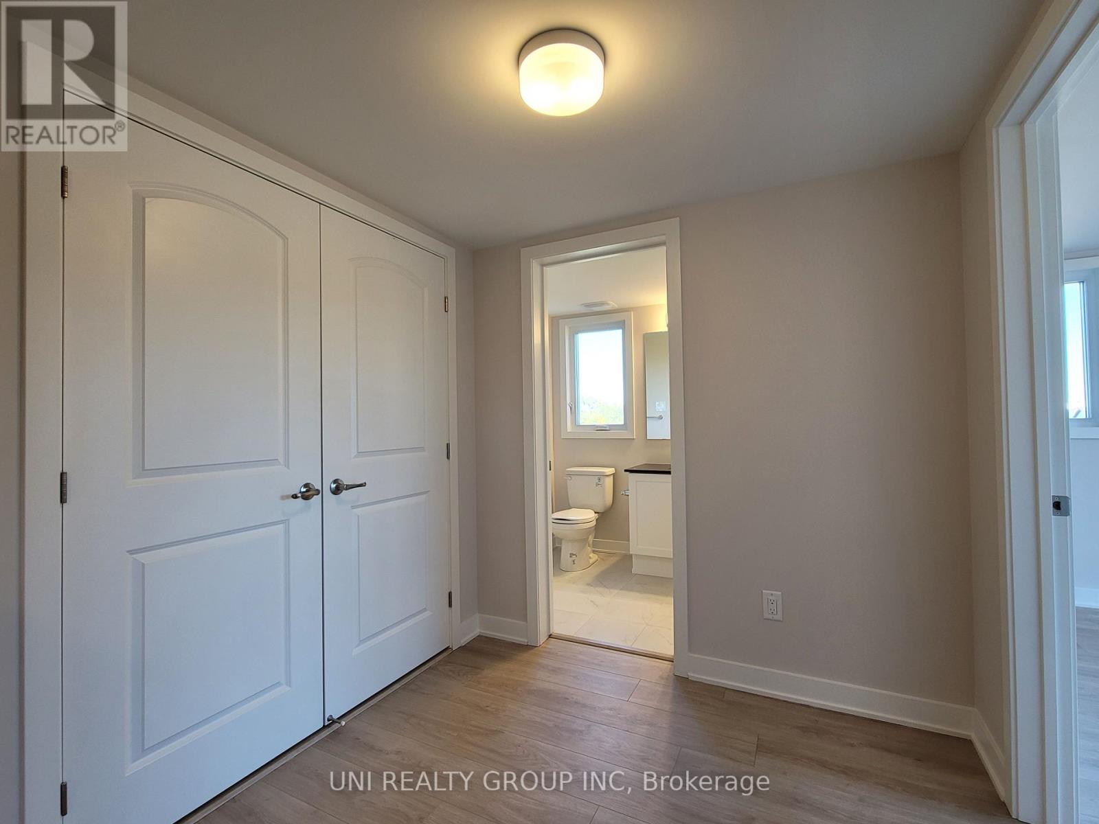 812 Mishi Private, Ottawa, Ontario  K1K 5C5 - Photo 20 - X12417564