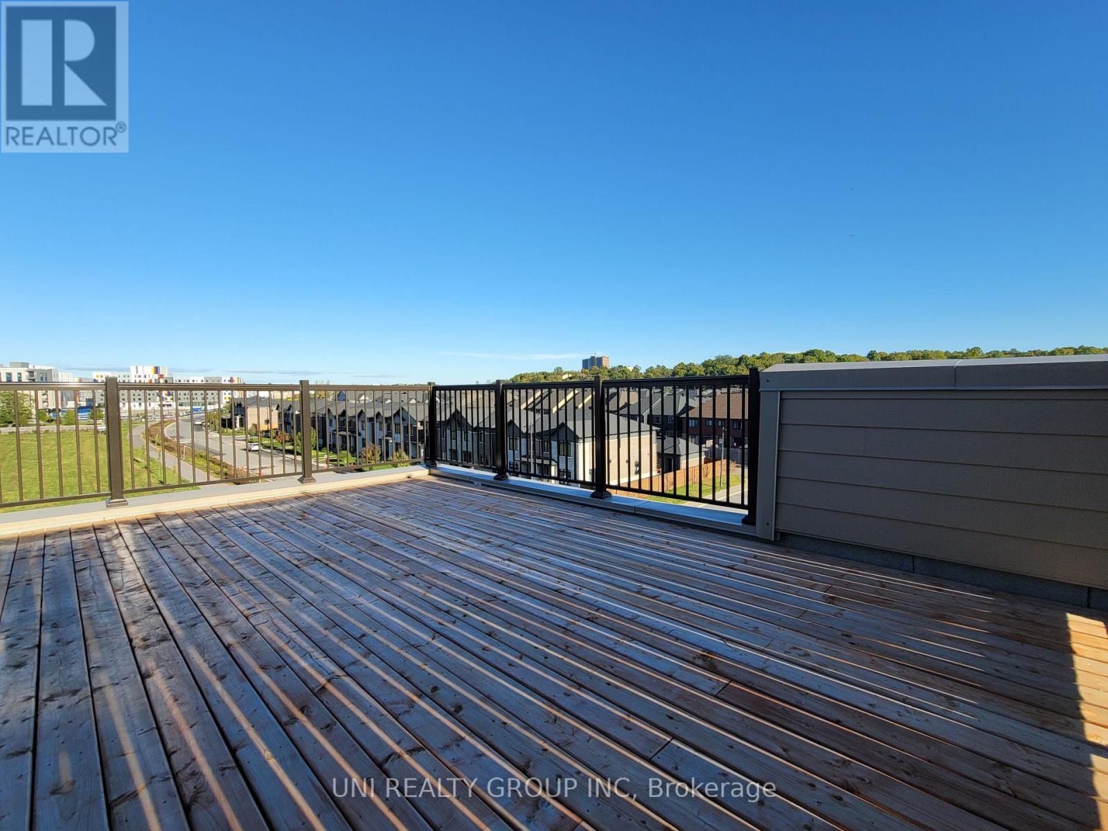 812 Mishi Private, Ottawa, Ontario  K1K 5C5 - Photo 43 - X12417564