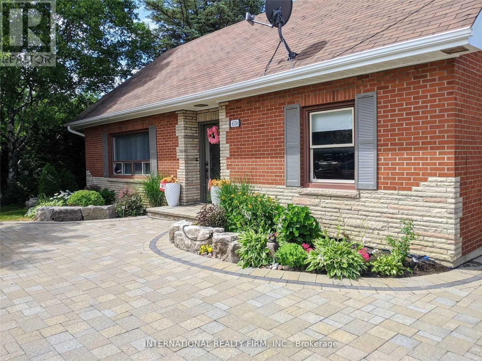 6550 Baldwin Street N, Whitby, Ontario  L1M 1X8 - Photo 2 - E12417557