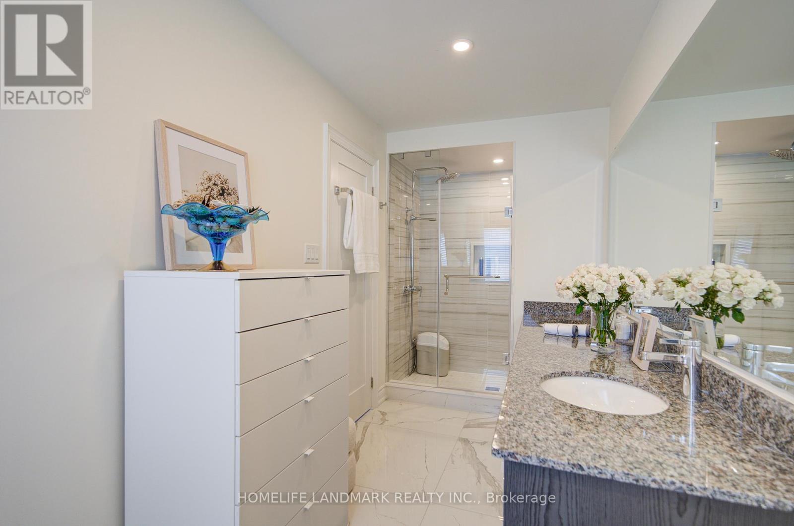9 Mace Avenue, Richmond Hill, Ontario  L4E 1K8 - Photo 21 - N12414085