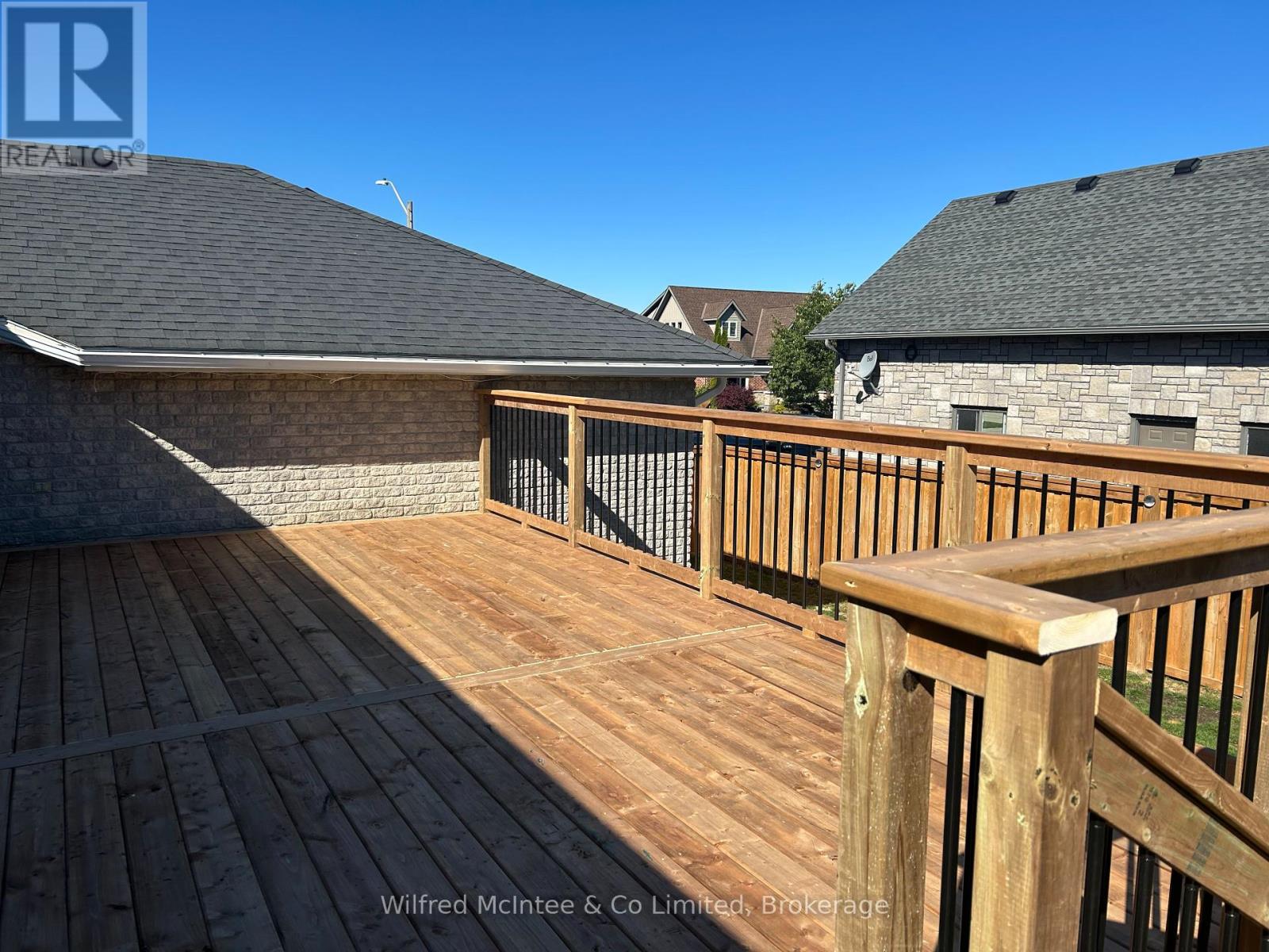 362 Westwood Drive, Brockton, Ontario  N0G 2V0 - Photo 42 - X12337052
