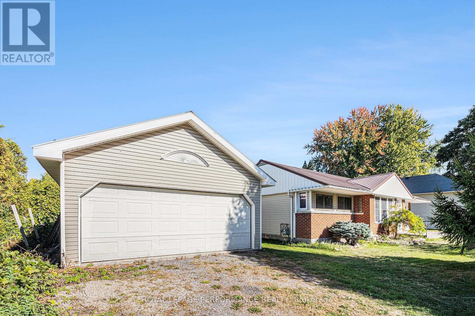 724 ST ANTOINE STREET, Cornwall, Ontario