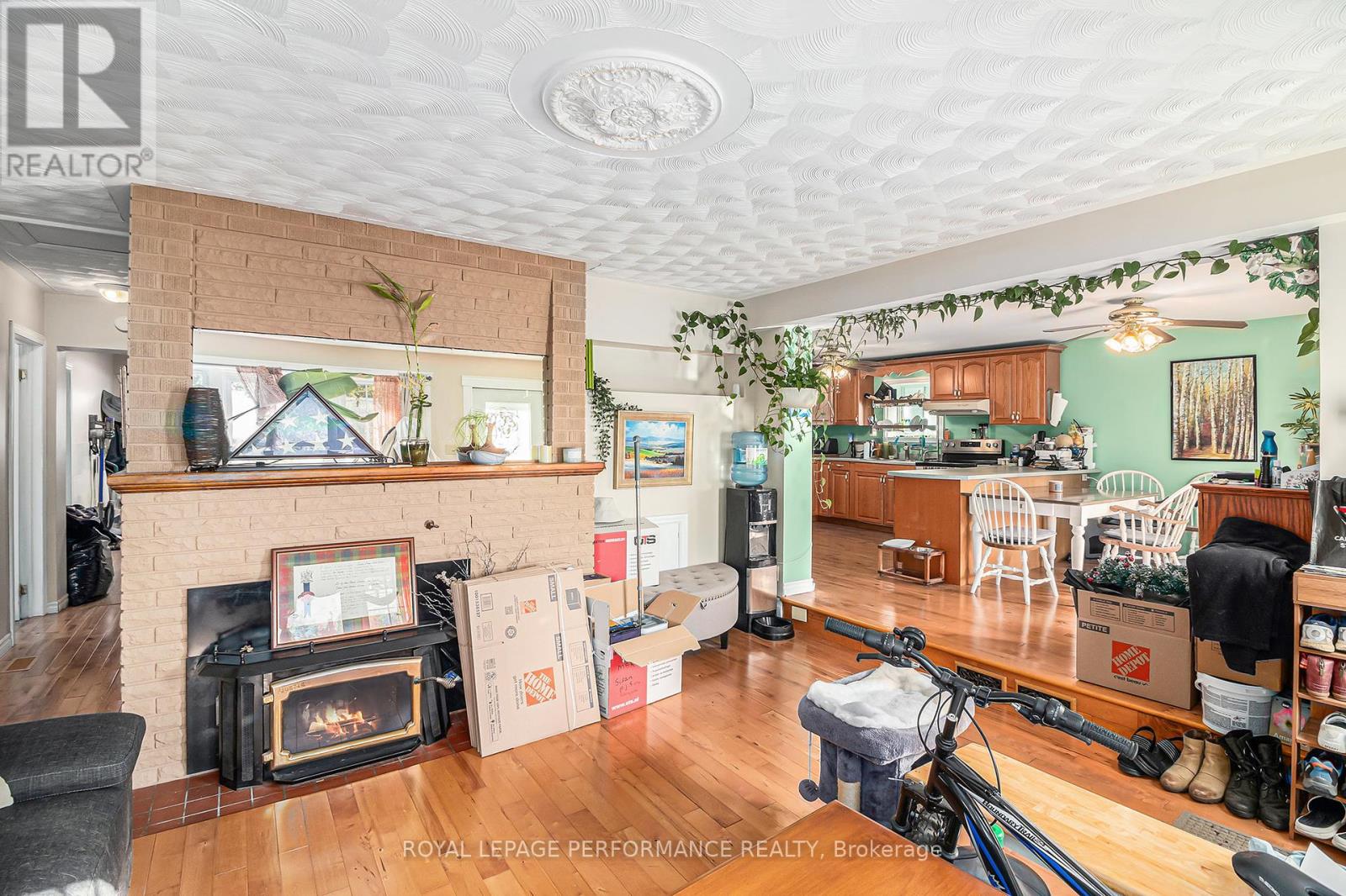 724 St Antoine Street, Cornwall, Ontario  K6H 7G9 - Photo 9 - X12417566