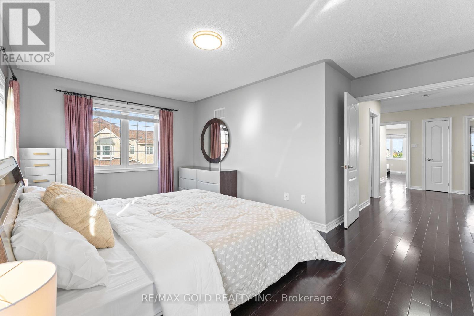 2 Helman Road, Brampton, Ontario  L6R 0R4 - Photo 25 - W12417556