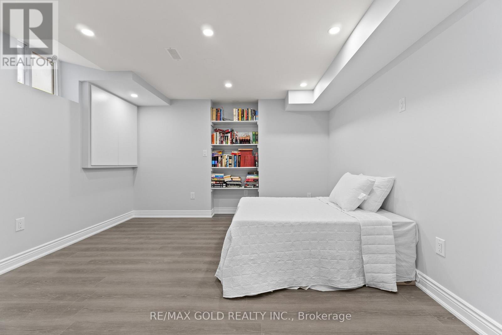 2 Helman Road, Brampton, Ontario  L6R 0R4 - Photo 44 - W12417556