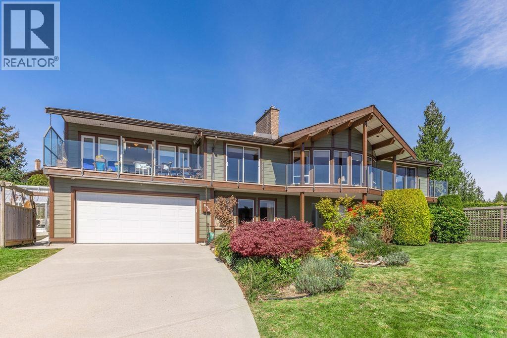 802 OCEANMOUNT BOULEVARD, Gibsons, British Columbia