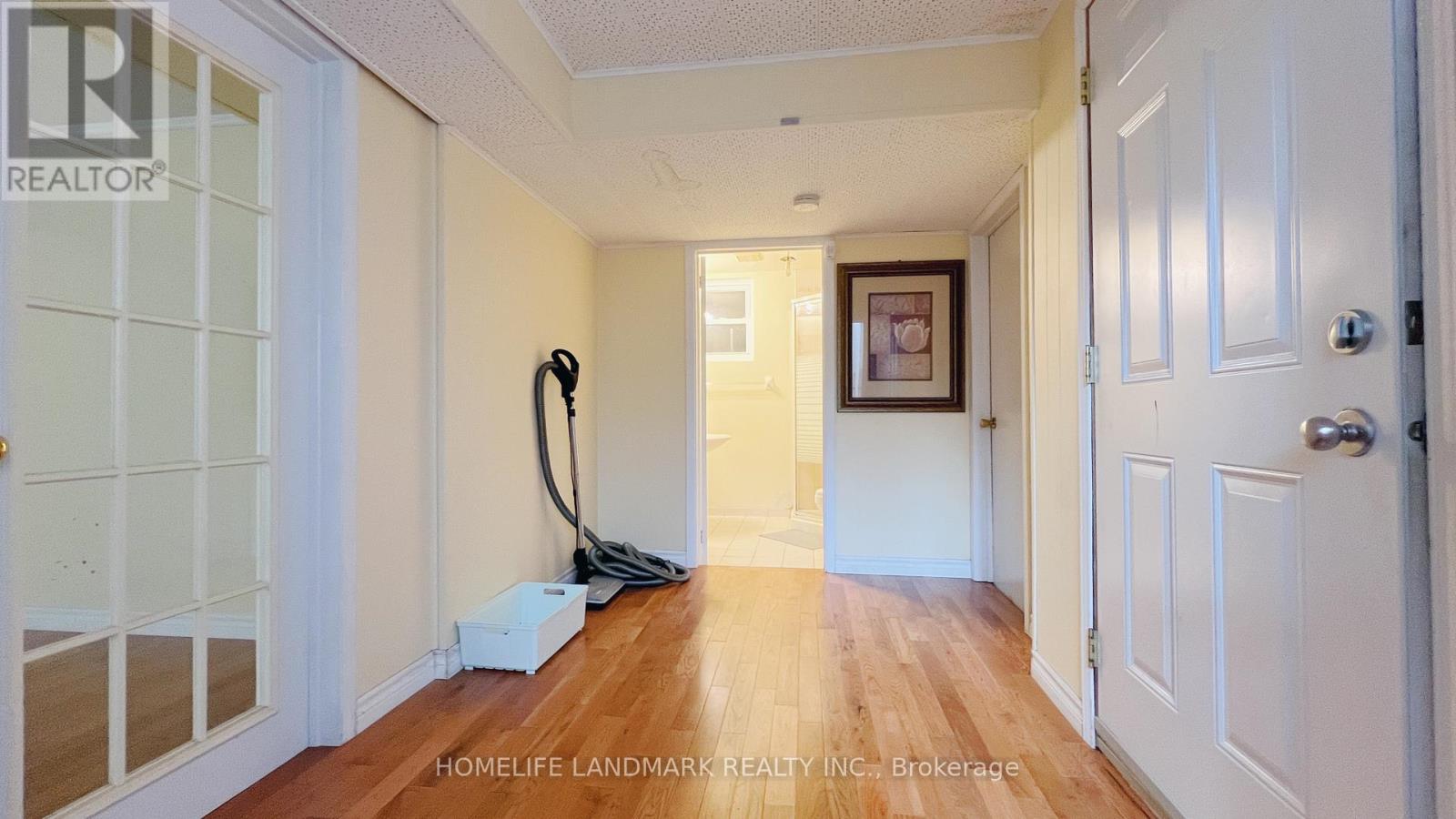 10 Silverview Drive, Toronto, Ontario  M2M 2B3 - Photo 22 - C12417579