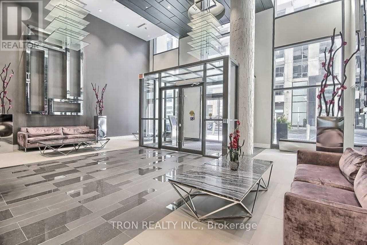 703 - 9199 Yonge Street, Richmond Hill, Ontario  L4C 1H7 - Photo 10 - N12417581