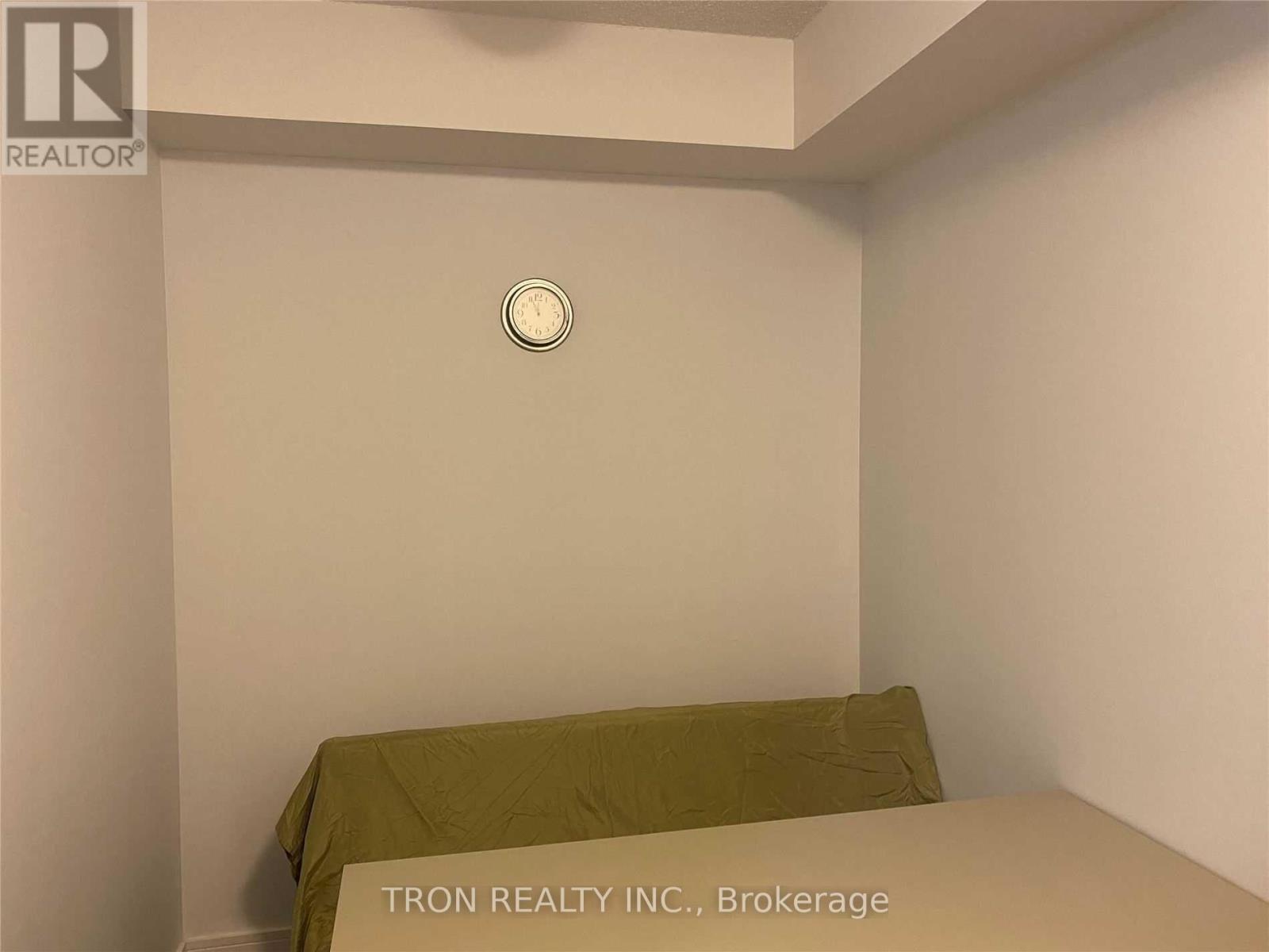 703 - 9199 Yonge Street, Richmond Hill, Ontario  L4C 1H7 - Photo 7 - N12417581