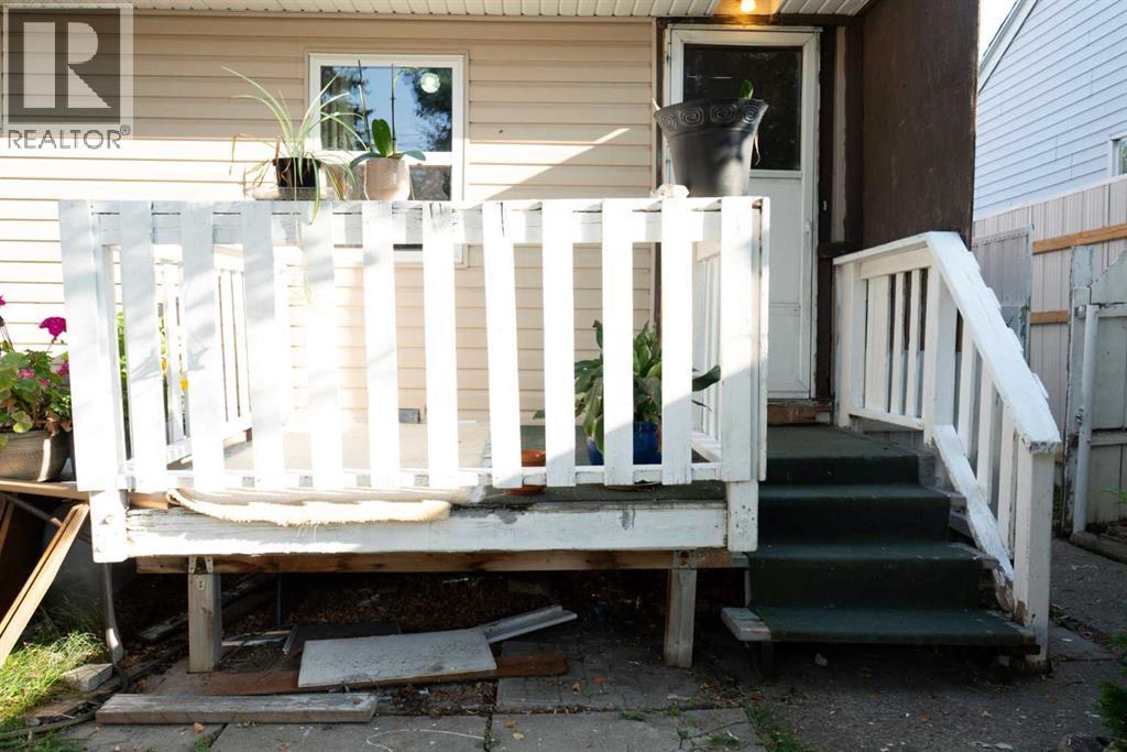 Property at 1614 5a Avenue N image 5