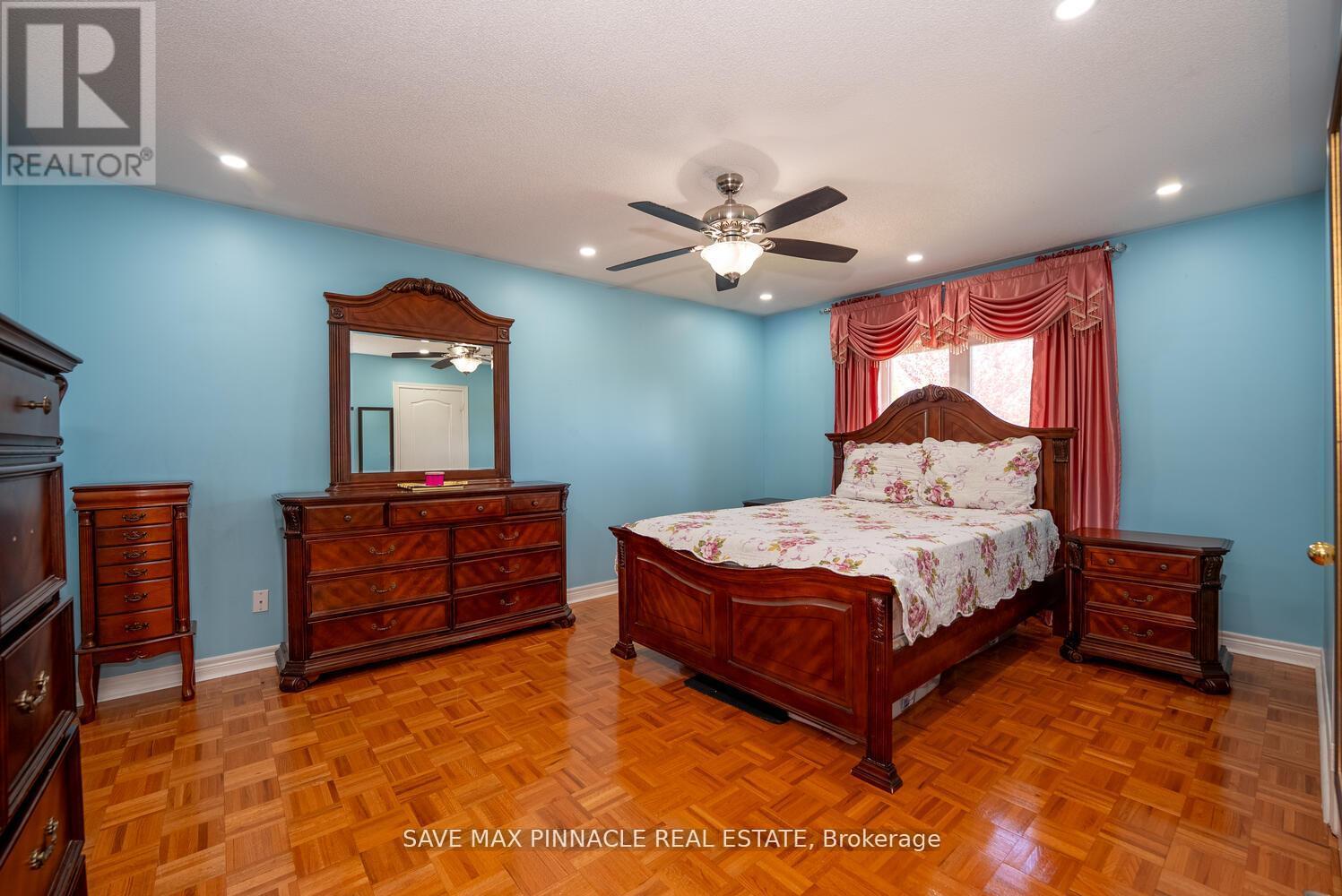 1 Ashton Drive, Vaughan, Ontario  L6A 2L4 - Photo 36 - N12417030