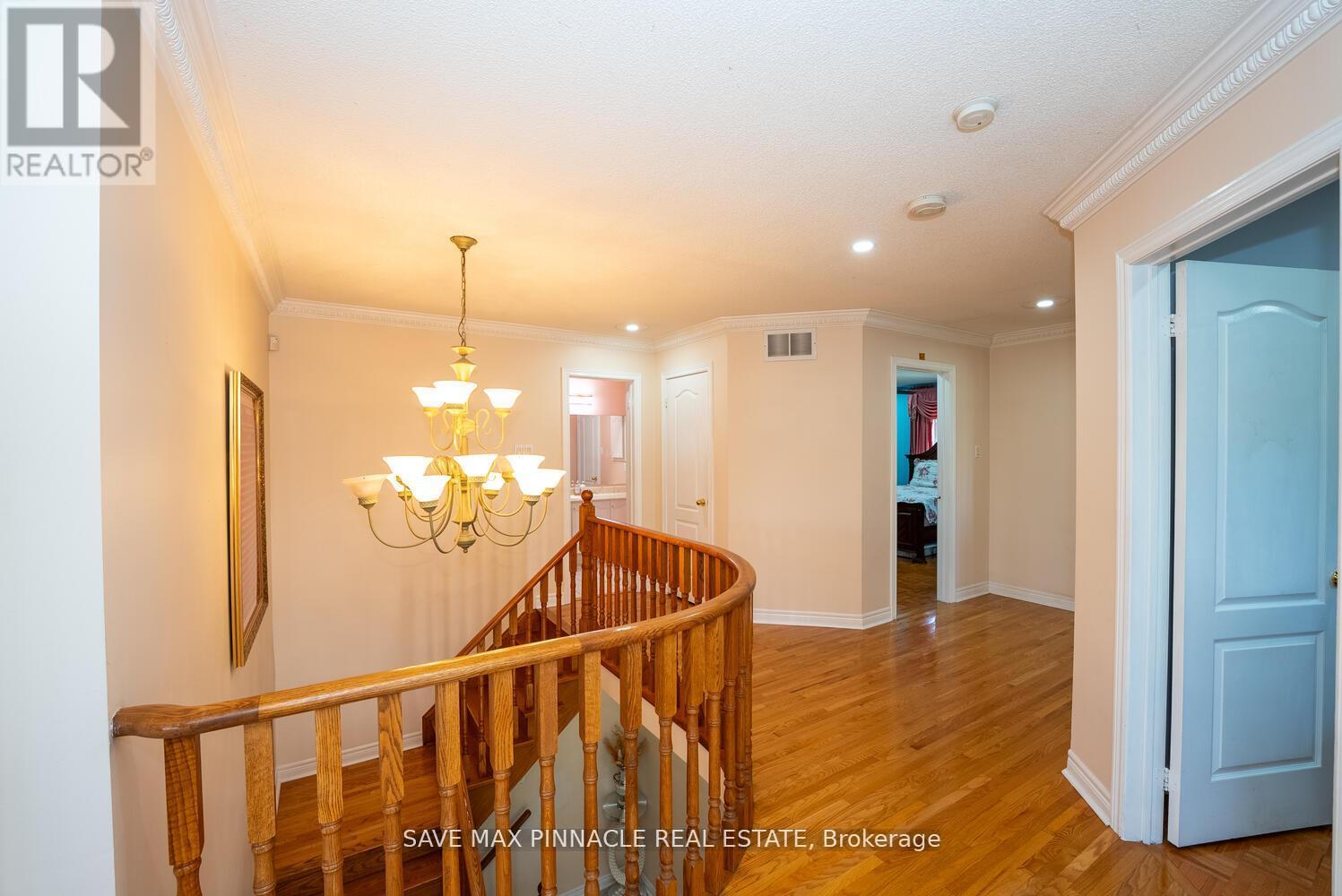 1 Ashton Drive, Vaughan, Ontario  L6A 2L4 - Photo 25 - N12417030