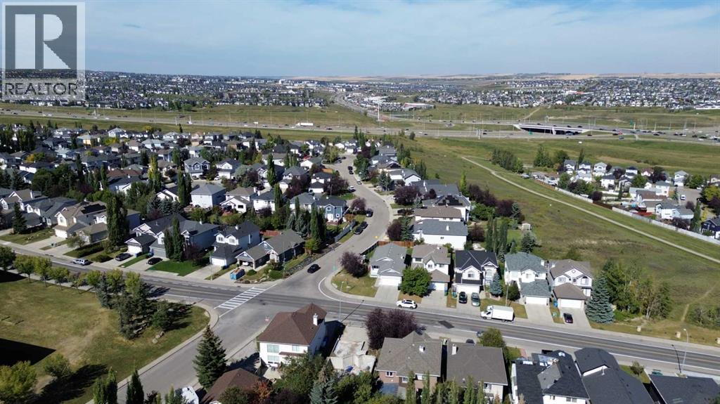 10929 Hidden Valley Drive Nw, Calgary, Alberta  T3A 5V7 - Photo 10 - A2258905