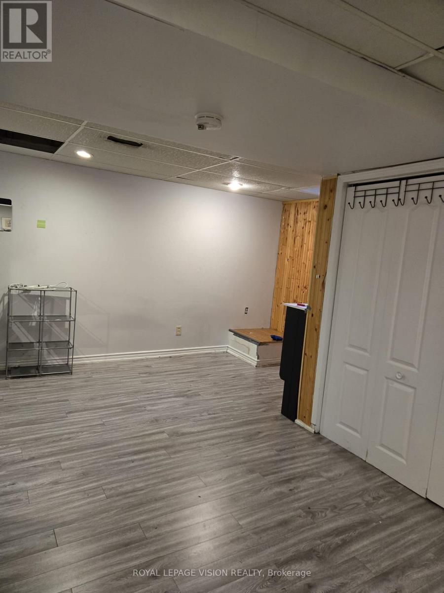 145 Chestnut Street N, Cambridge, Ontario  N3H 2J9 - Photo 38 - X12411814