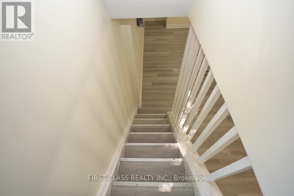 Basement - 711 Dunlop Street W, Whitby, Ontario  L1N 1V4 - Photo 3 - E12417584