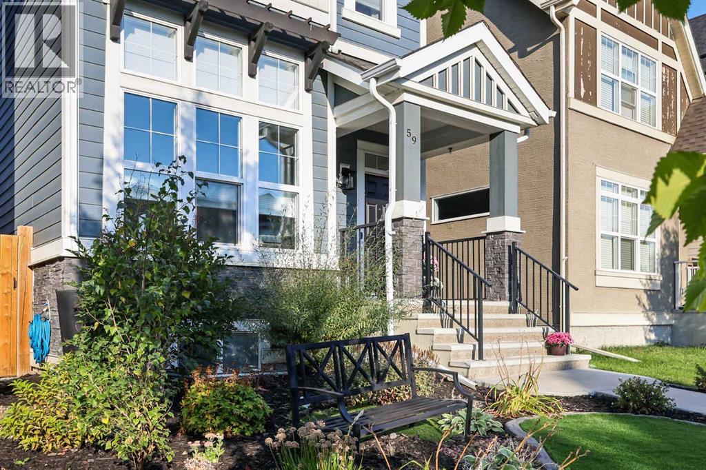 59 Masters Manor Se, Calgary, Alberta  T3M 2R4 - Photo 2 - A2258884