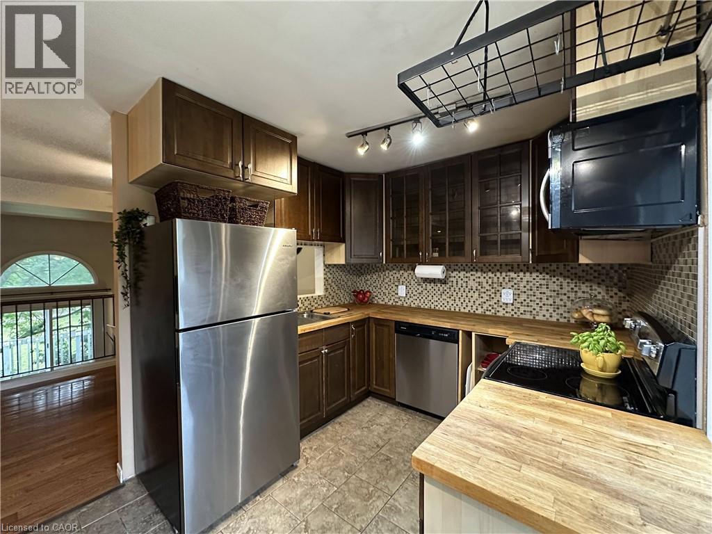 111 Traynor Avenue Unit# 26, Kitchener, Ontario  N2C 2N2 - Photo 9 - 40769693