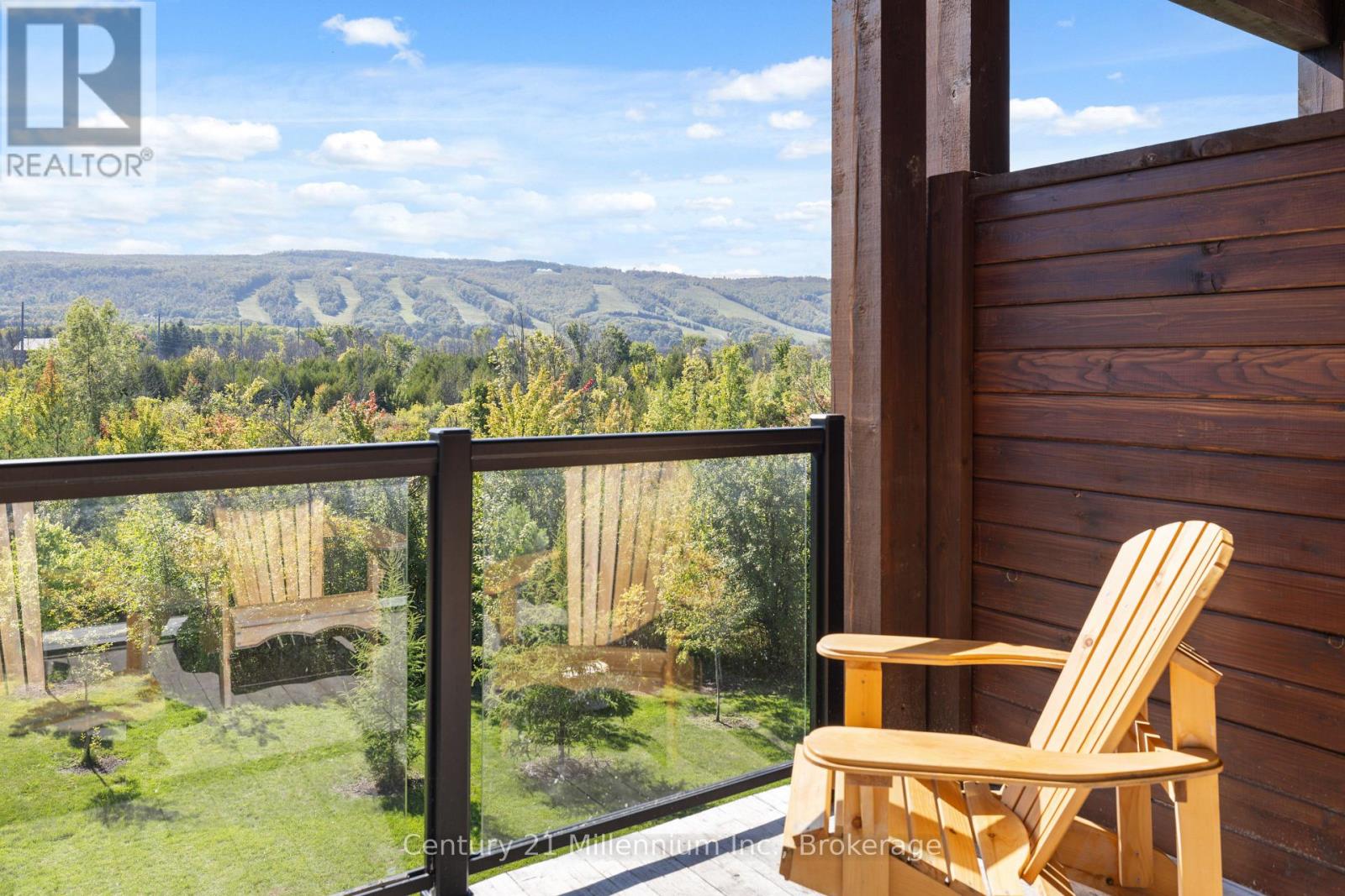 306 - 20 BECKWITH LANE, Blue Mountains, Ontario