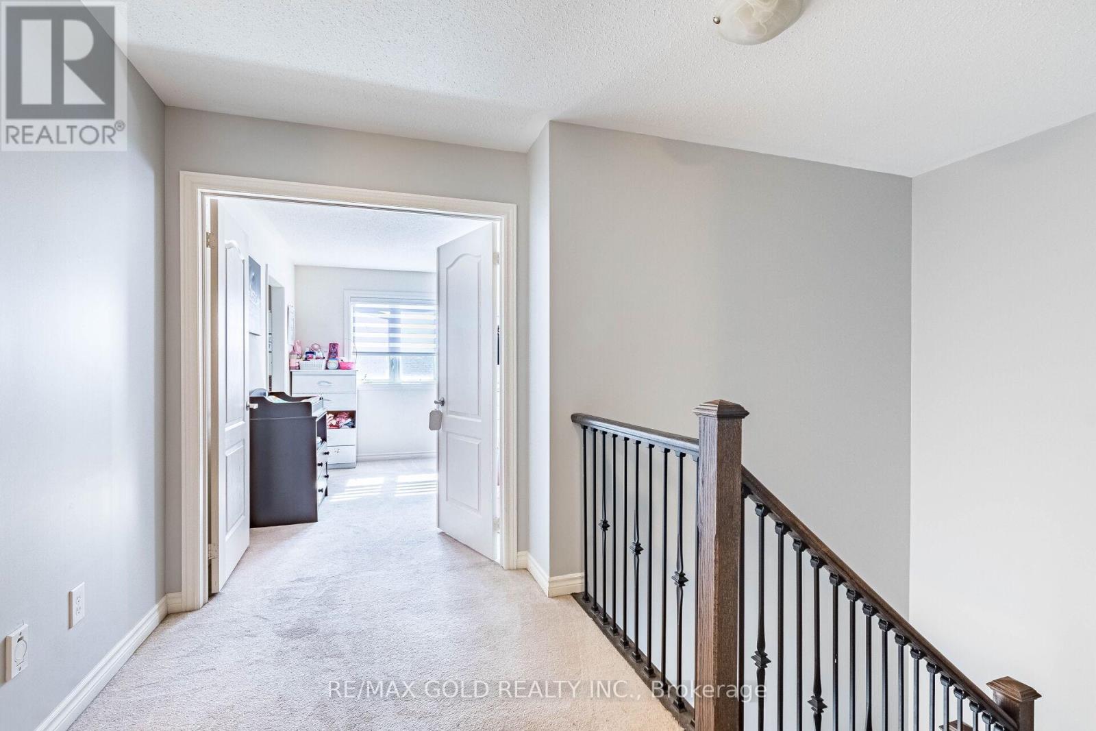 9 Venue Road, Brampton, Ontario  L6P 4E5 - Photo 26 - W12417586