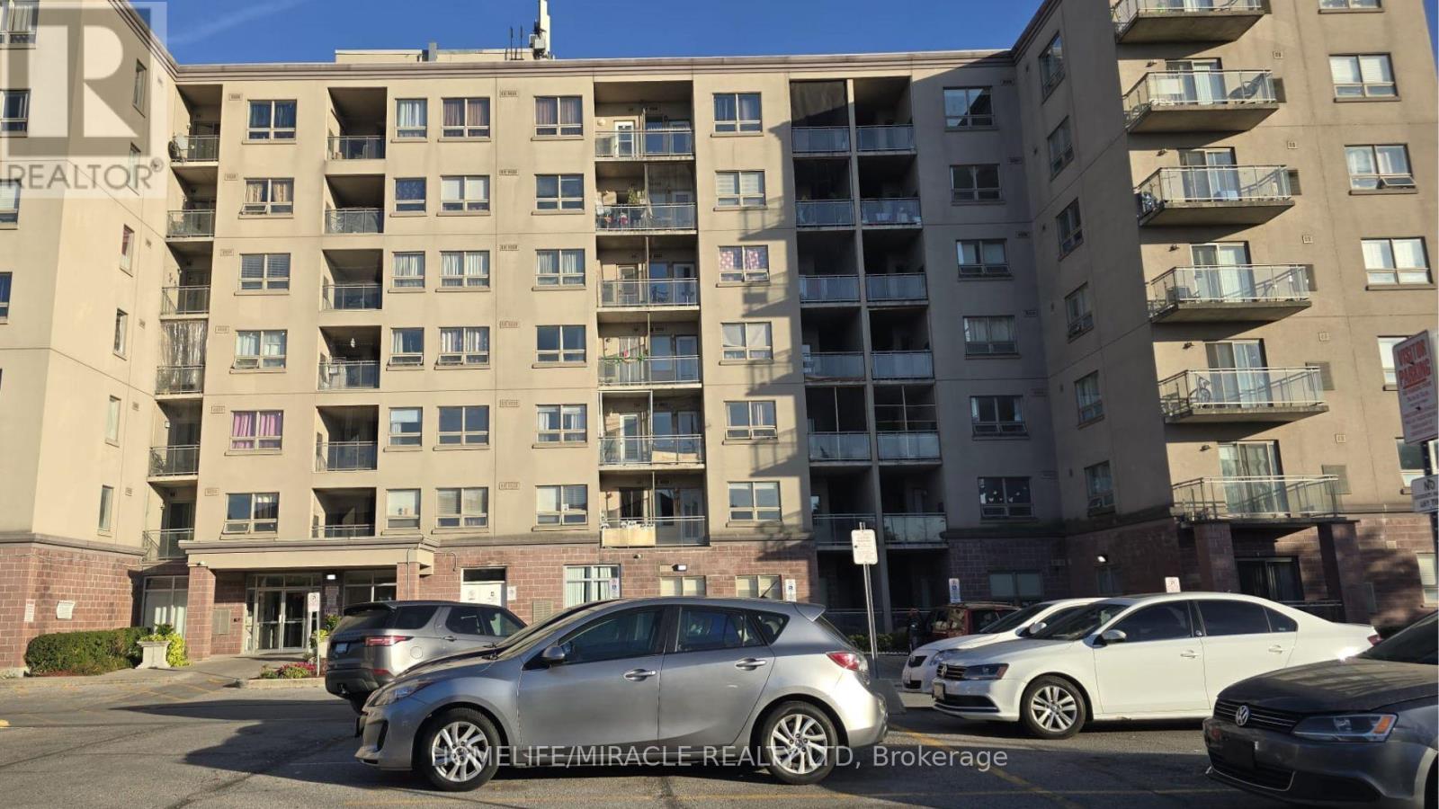 715 - 7405 GOREWAY DRIVE, Mississauga, Ontario