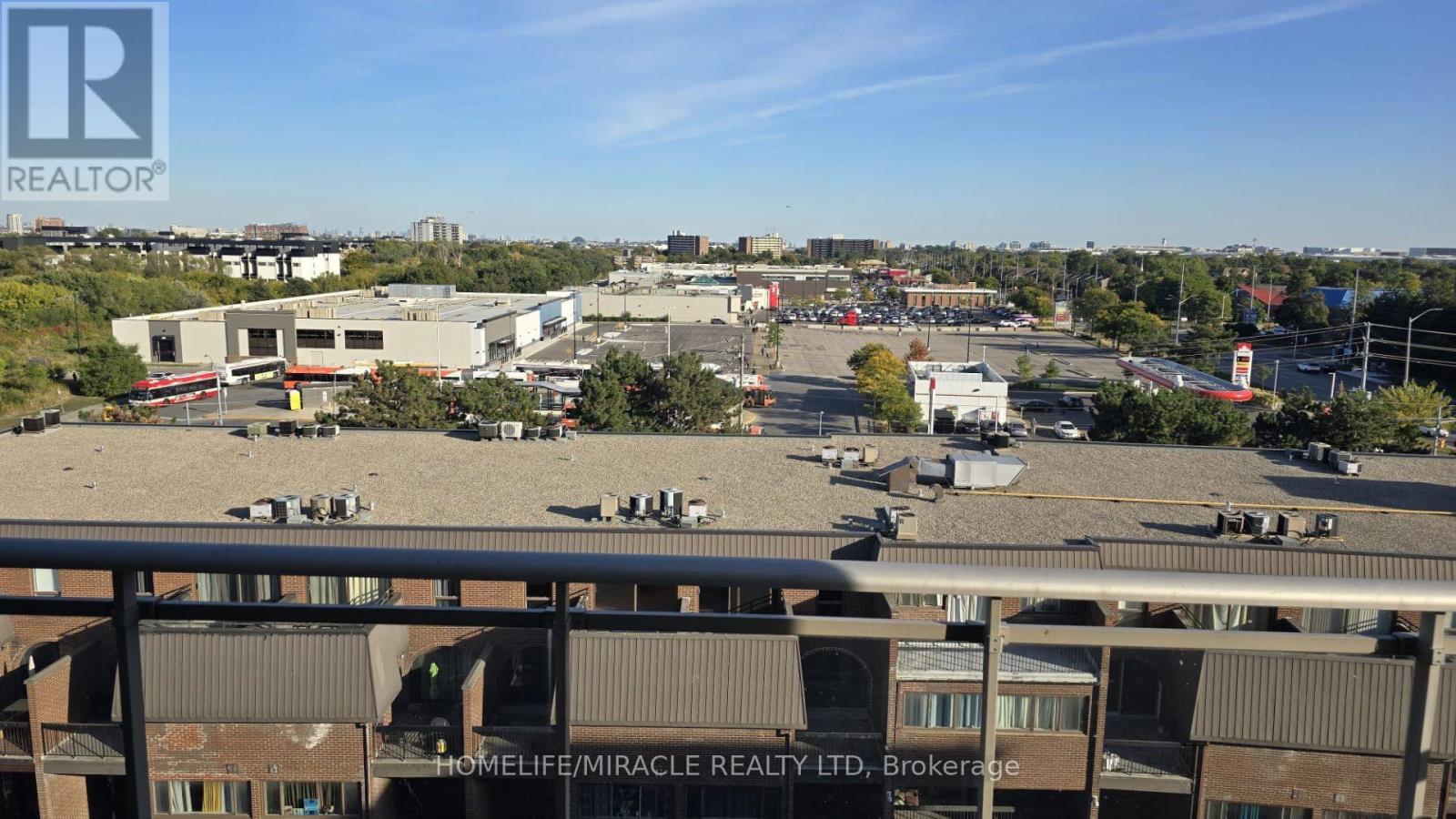 715 - 7405 Goreway Drive, Mississauga, Ontario  L4T 0A3 - Photo 12 - W12417593