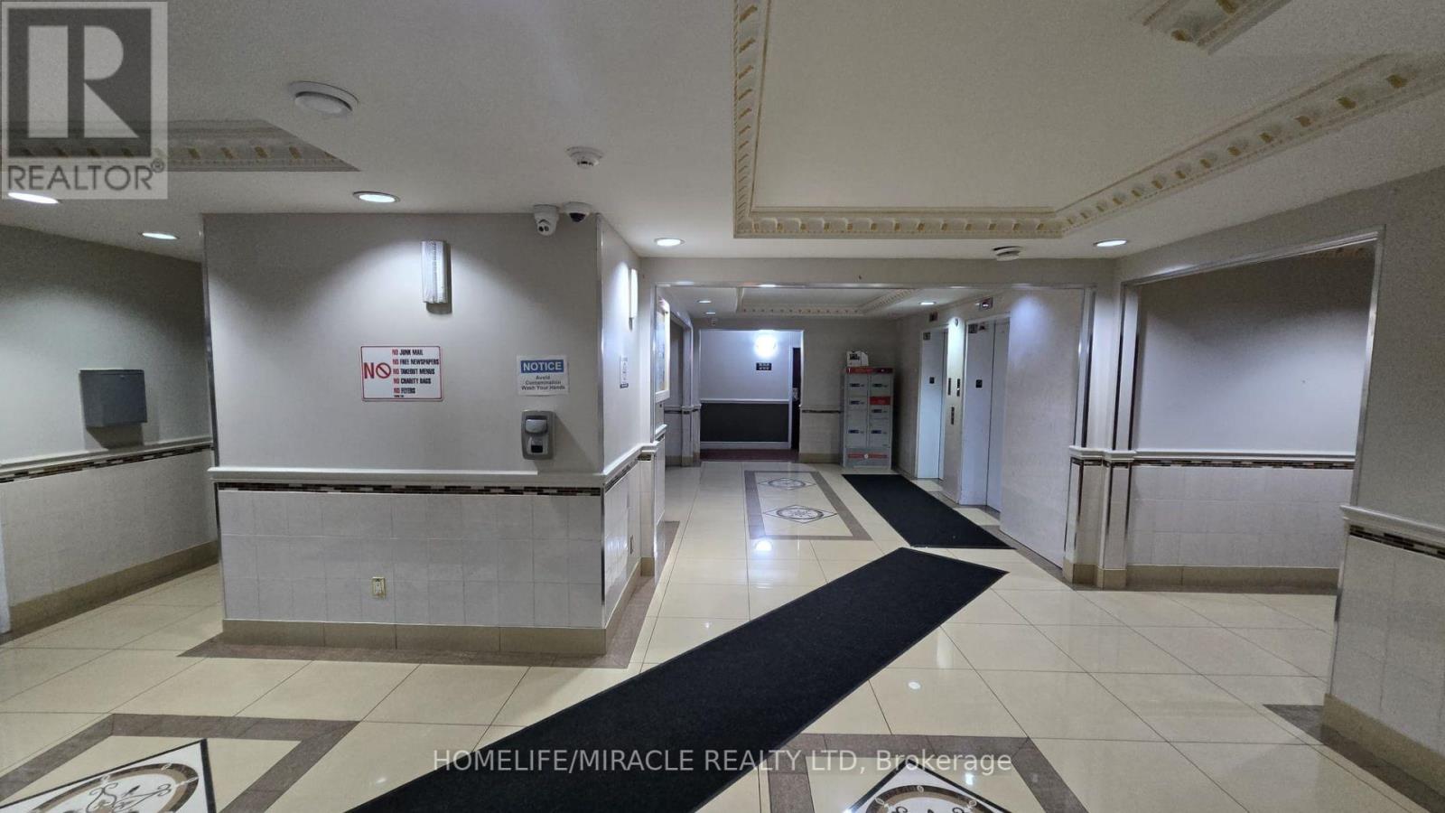 715 - 7405 Goreway Drive, Mississauga, Ontario  L4T 0A3 - Photo 17 - W12417593