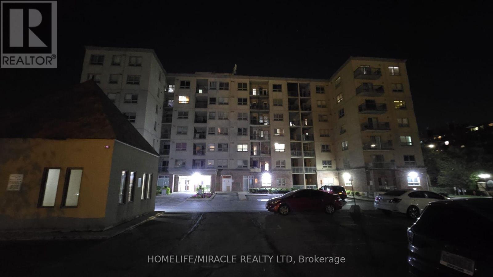 715 - 7405 Goreway Drive, Mississauga, Ontario  L4T 0A3 - Photo 2 - W12417593