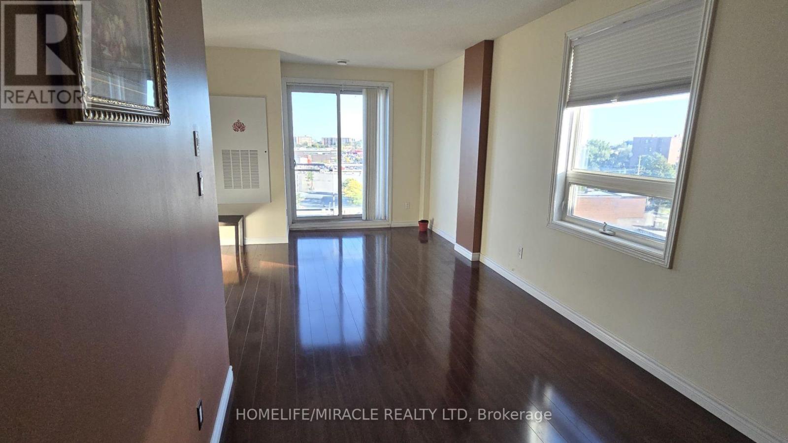 715 - 7405 Goreway Drive, Mississauga, Ontario  L4T 0A3 - Photo 3 - W12417593