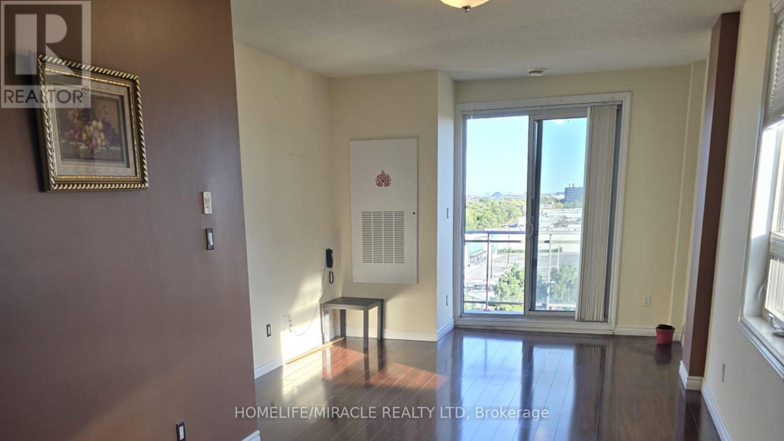 715 - 7405 Goreway Drive, Mississauga, Ontario  L4T 0A3 - Photo 5 - W12417593
