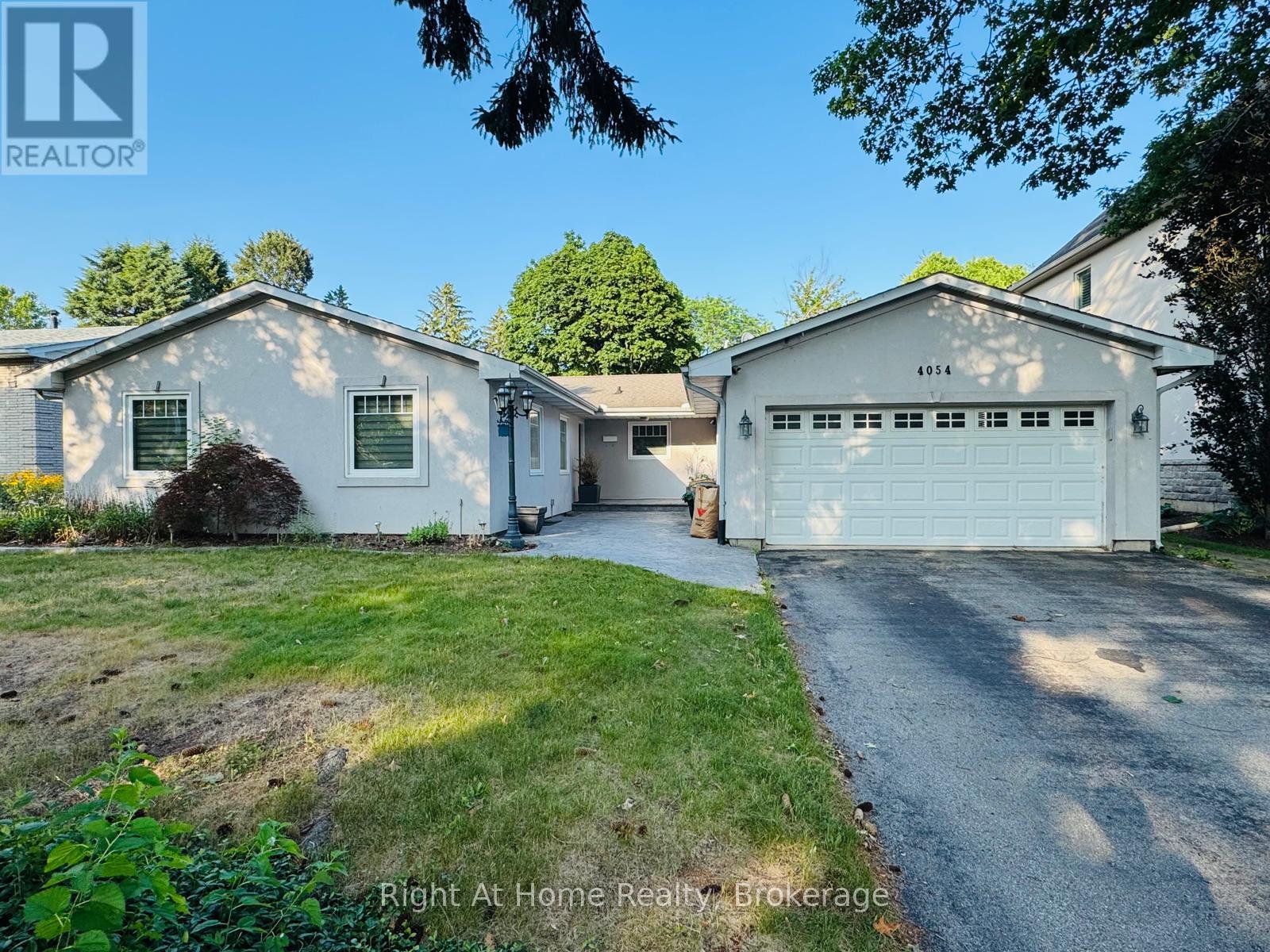 4054 APPLE VALLEY LANE, Burlington, Ontario
