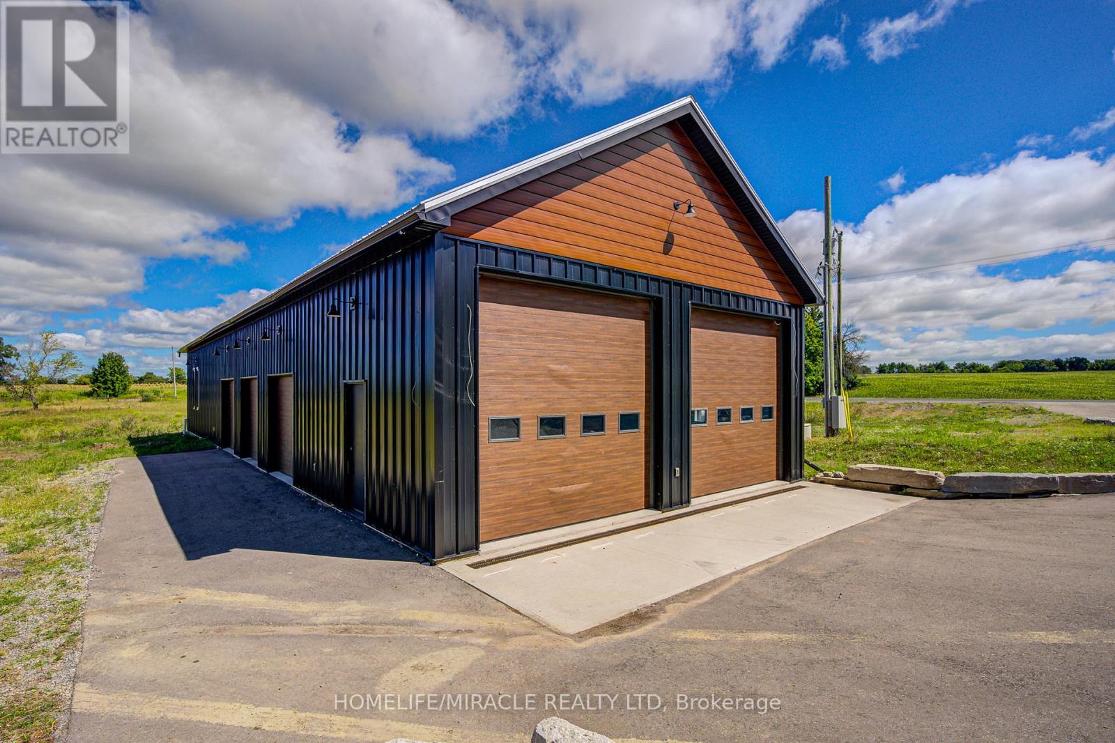 9214 Oak Ridges Drive, Hamilton Township, Ontario  K0K 2E0 - Photo 4 - X12417587