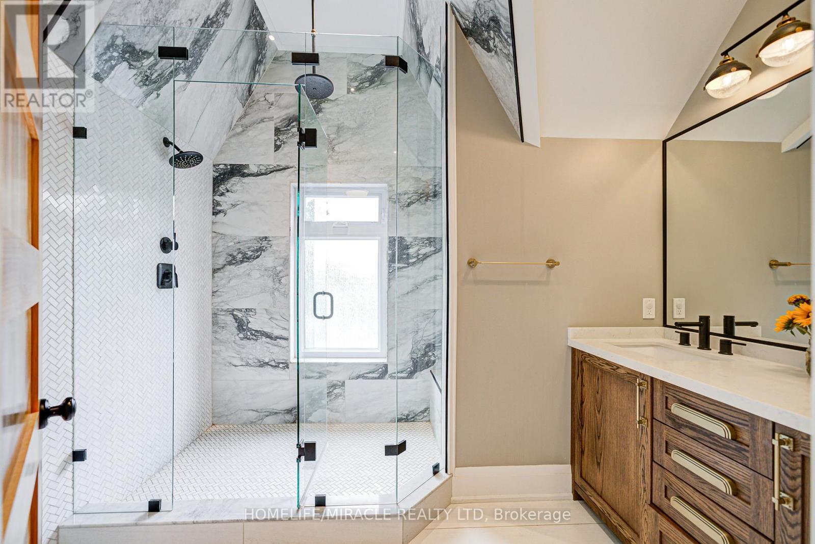 9214 Oak Ridges Drive, Hamilton Township, Ontario  K0K 2E0 - Photo 43 - X12417587