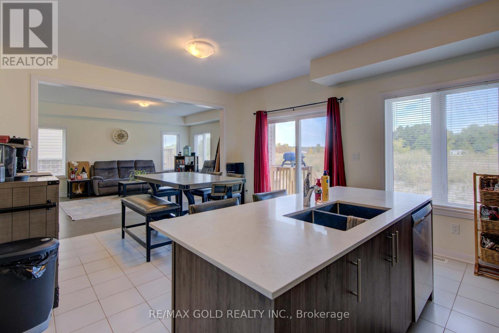 66 Oakmont Drive, Loyalist, Ontario  L2E 6A3 - Photo 6 - X12416281