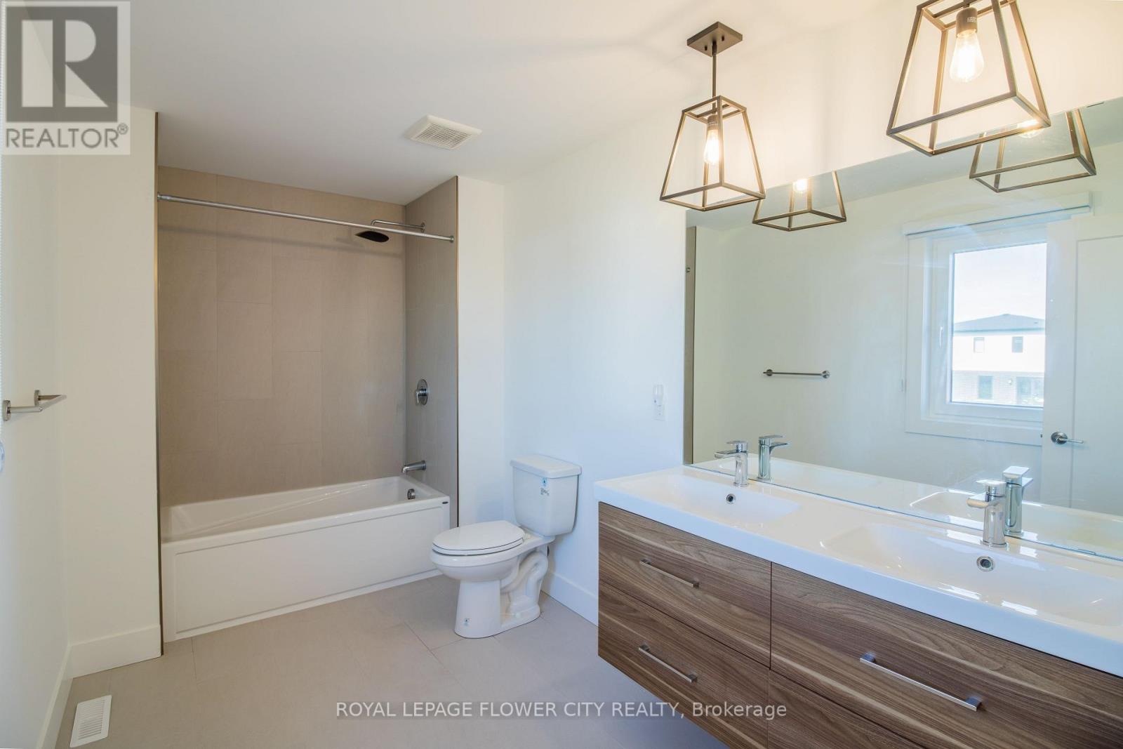 28 Kaiser Lane, Middlesex Centre, Ontario  N0L 1R0 - Photo 26 - X12417590