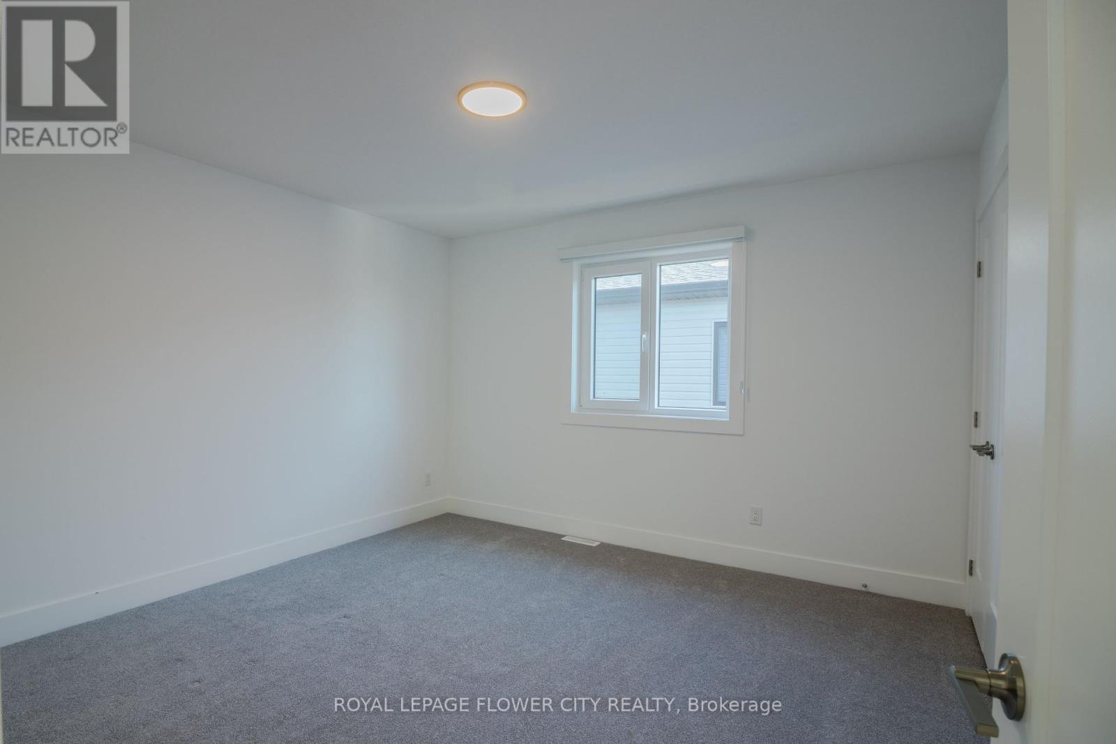 28 Kaiser Lane, Middlesex Centre, Ontario  N0L 1R0 - Photo 18 - X12417590