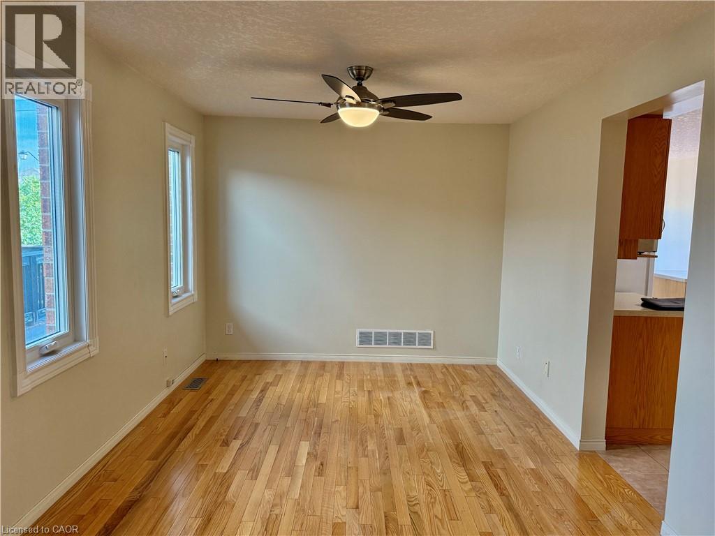 713 Grand Banks Drive, Waterloo, Ontario  N2K 4M2 - Photo 11 - 40772064