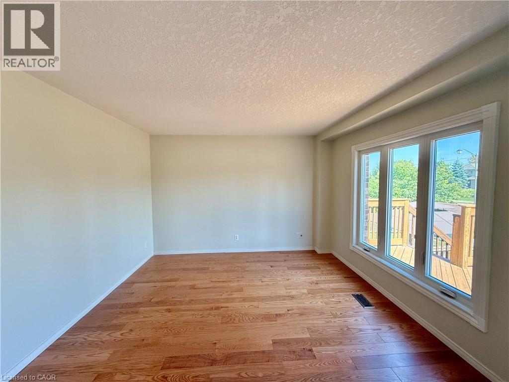 713 Grand Banks Drive, Waterloo, Ontario  N2K 4M2 - Photo 6 - 40772064