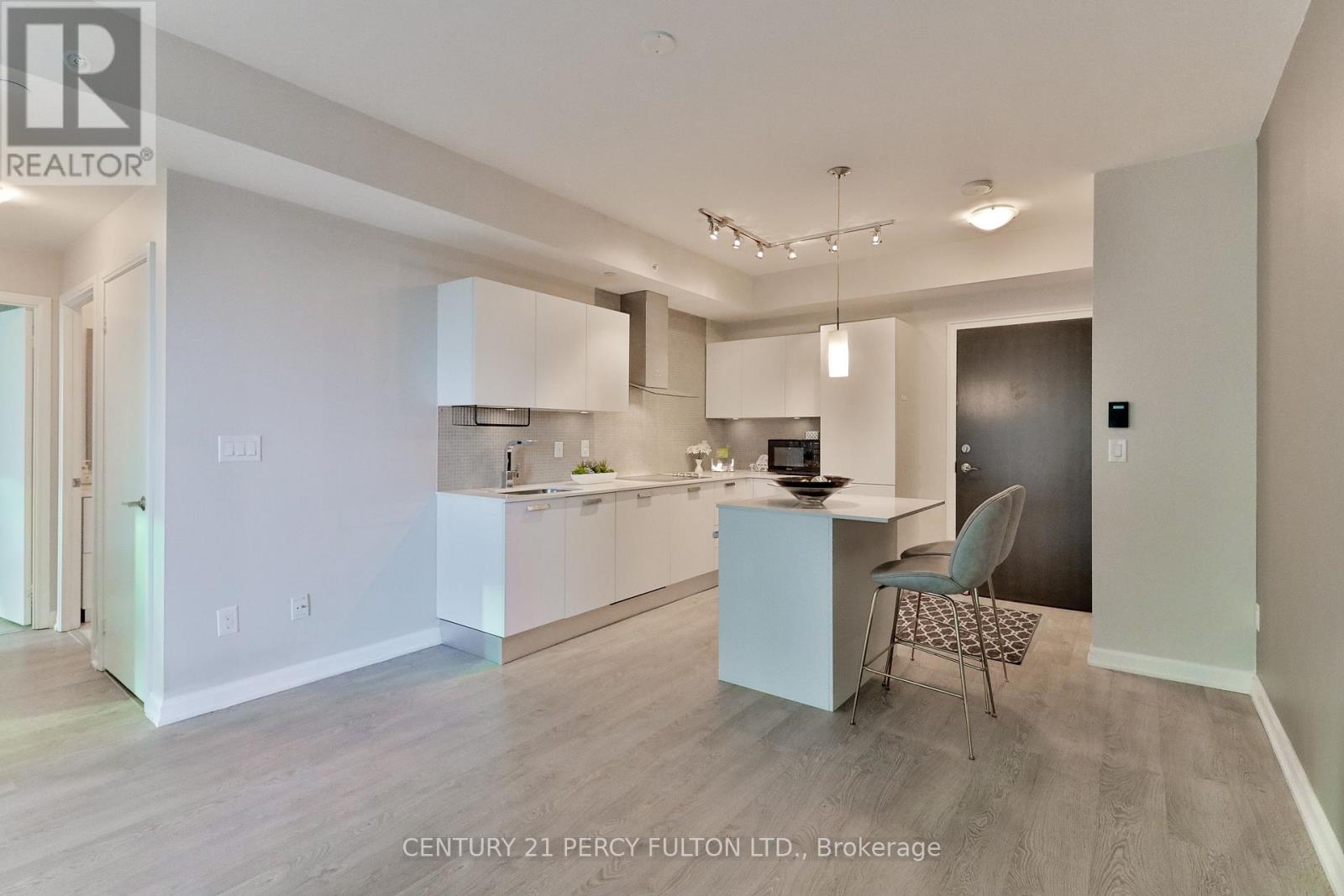 2105 - 9 Bogert Avenue, Toronto, Ontario  M2N 5M6 - Photo 4 - C12417620