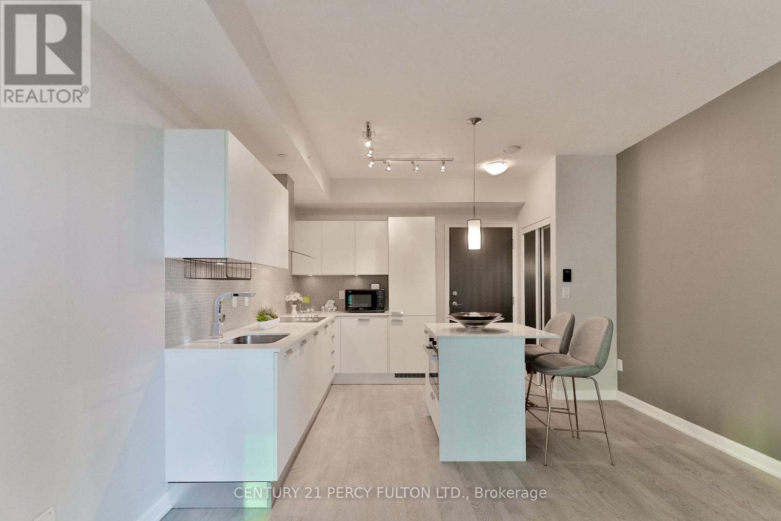 2105 - 9 Bogert Avenue, Toronto, Ontario  M2N 5M6 - Photo 5 - C12417620
