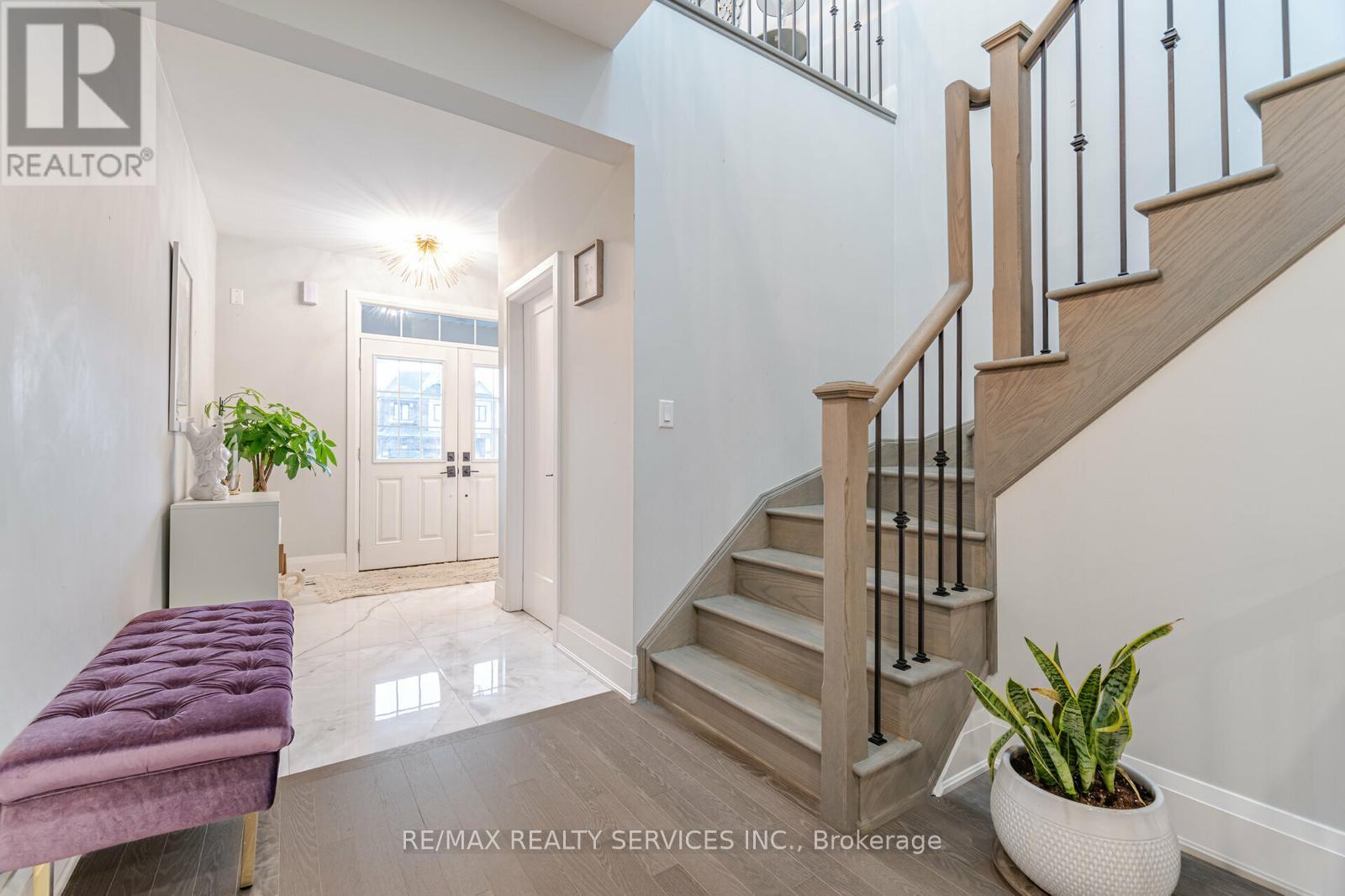 7 Byblos Court, East Gwillimbury, Ontario  L6N 0T3 - Photo 22 - N12417611