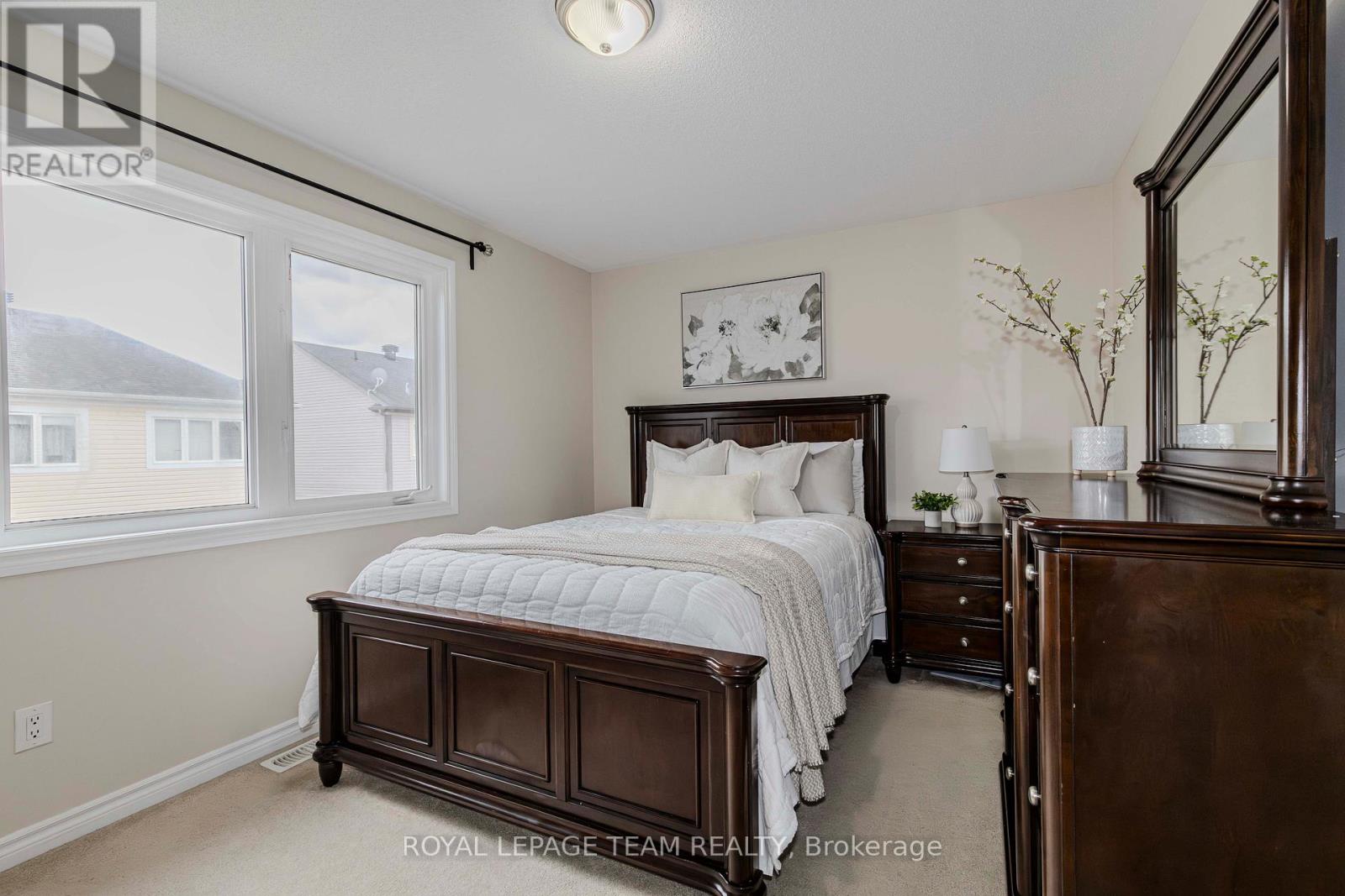 466 Meadowhawk Crescent, Ottawa, Ontario  K2J 5W7 - Photo 24 - X12417628