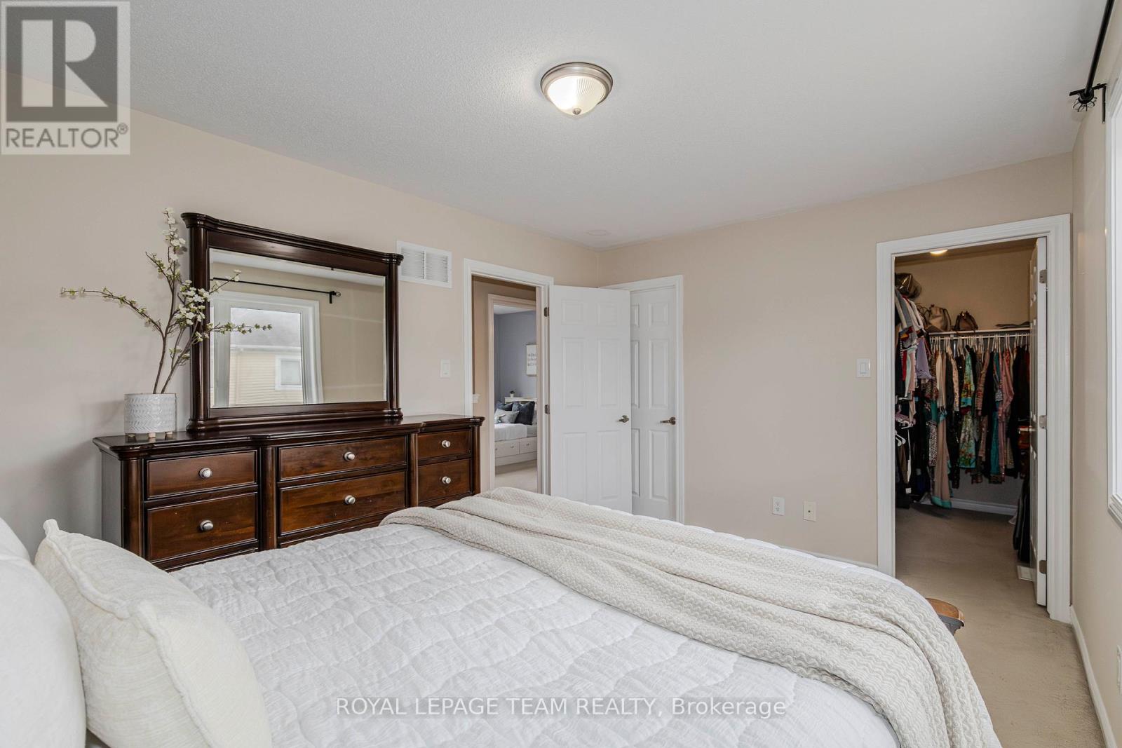 466 Meadowhawk Crescent, Ottawa, Ontario  K2J 5W7 - Photo 26 - X12417628