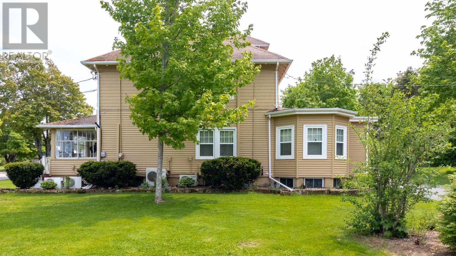 19 Wood Island Road, Montague, Prince Edward Island  C0A 1R0 - Photo 3 - 202523892