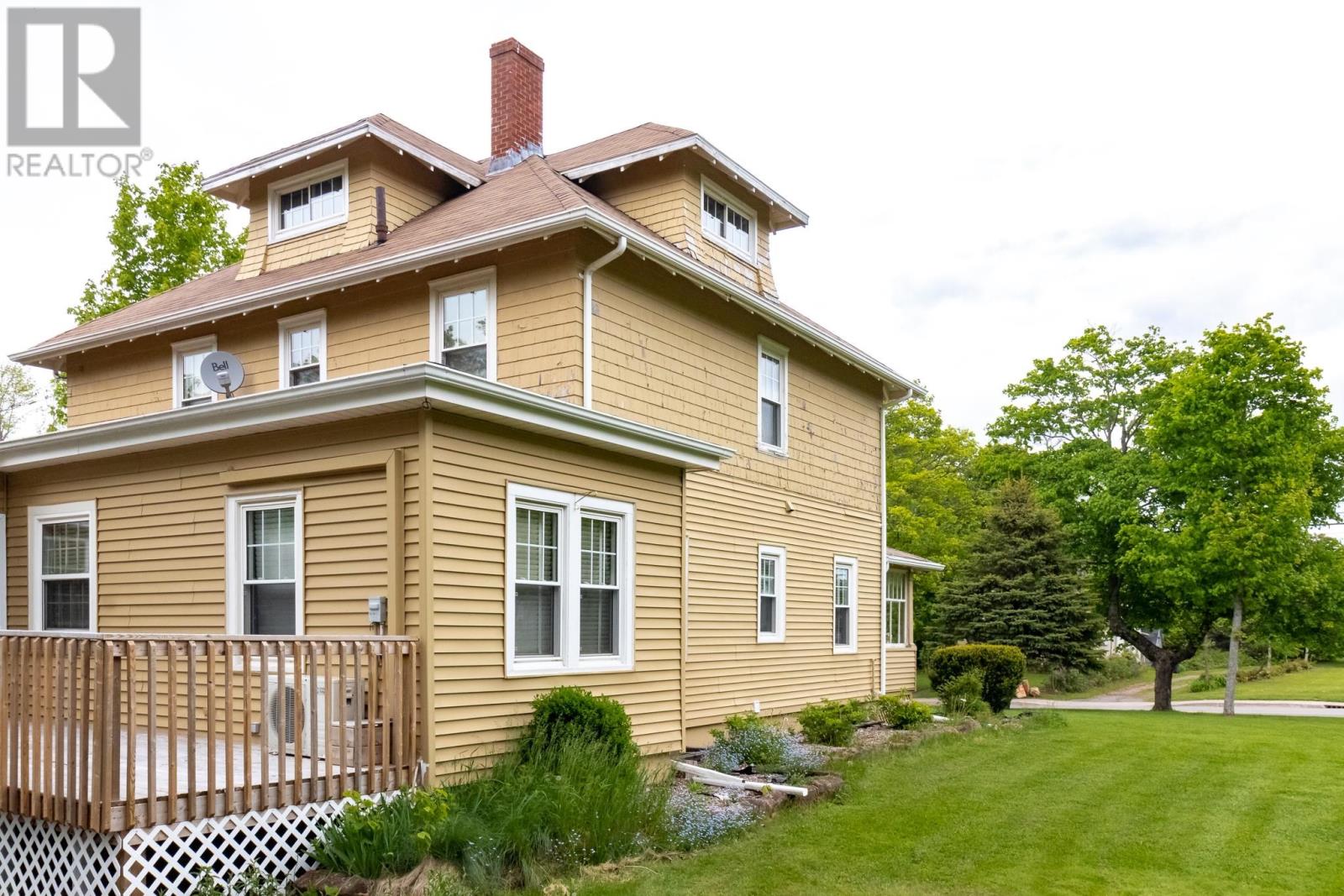 19 Wood Island Road, Montague, Prince Edward Island  C0A 1R0 - Photo 5 - 202523892