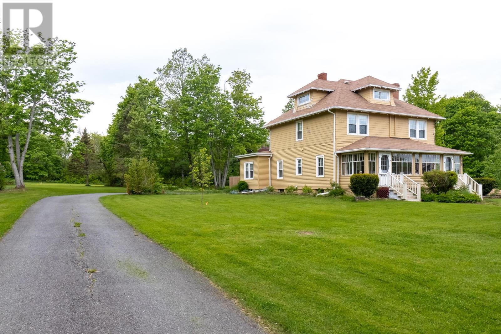 19 Wood Island Road, Montague, Prince Edward Island  C0A 1R0 - Photo 7 - 202523892